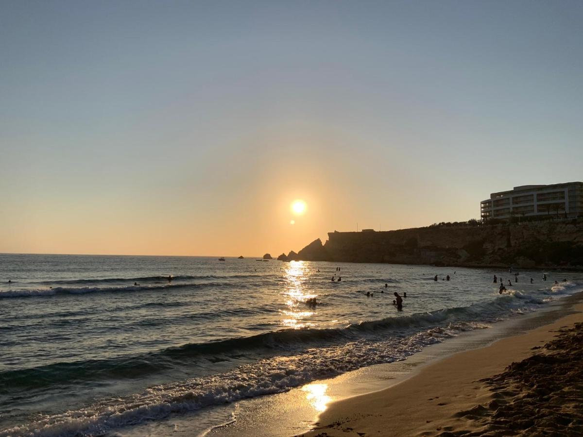 Sunrise Apt Near Beach Smarttv & Netflix Birzebbuga Ngoại thất bức ảnh